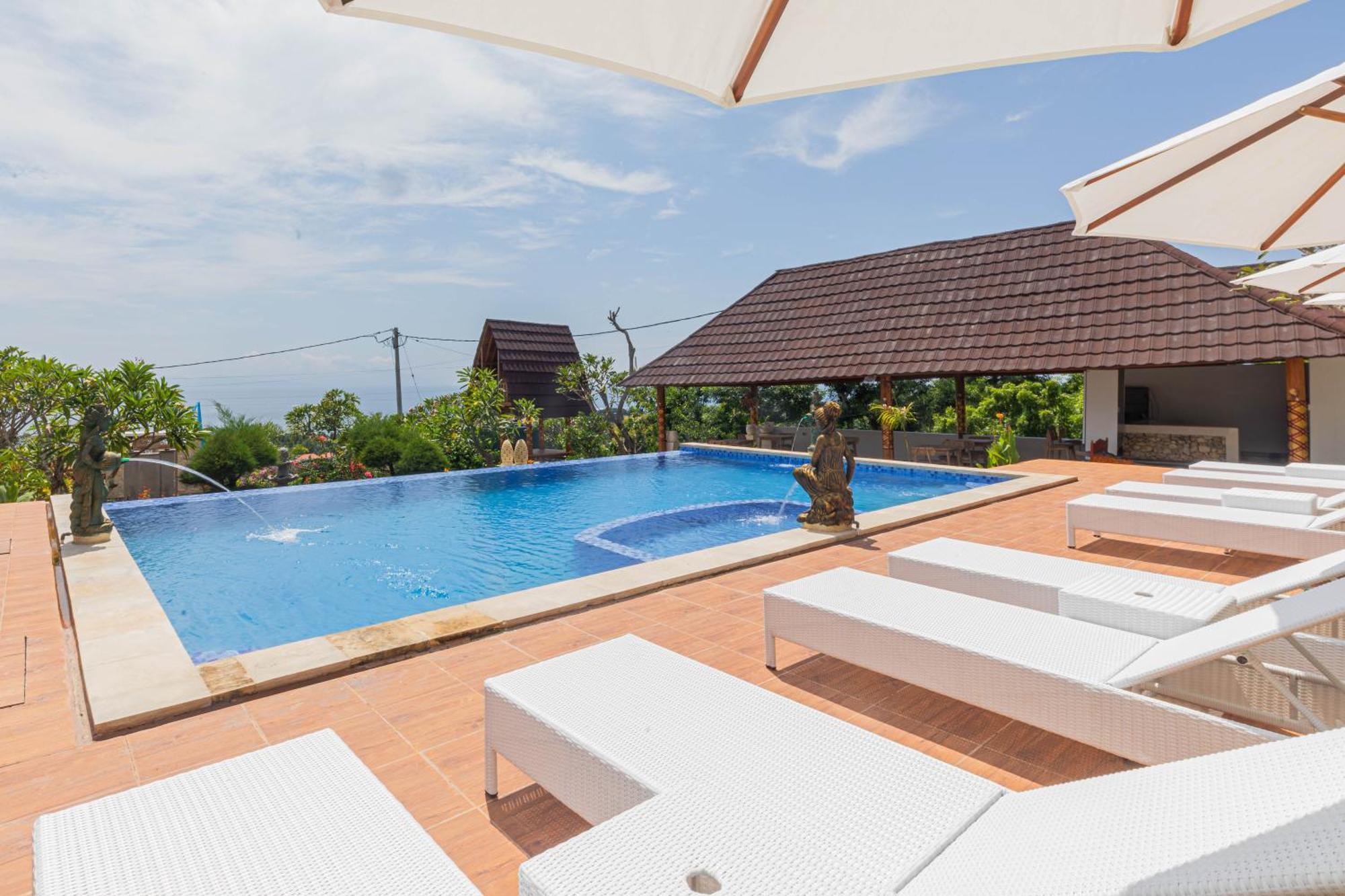 Hotel D'Arya Sea View Batununggul Zewnętrze zdjęcie