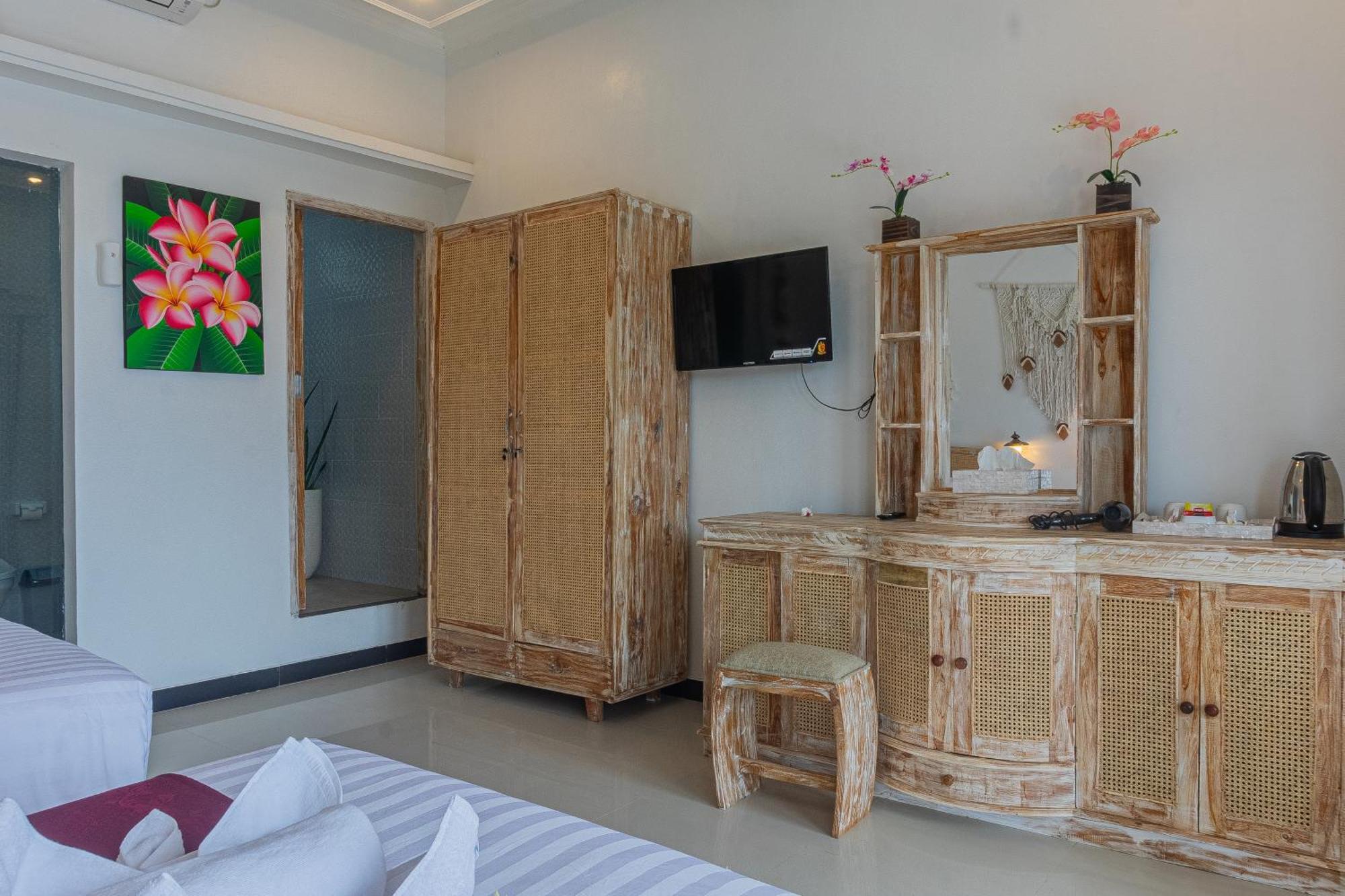 Hotel D'Arya Sea View Batununggul Zewnętrze zdjęcie